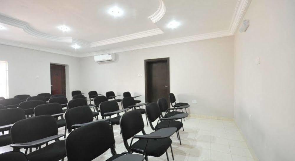 Sheer Luxury Apartments And Suites Abuja Eksteriør billede