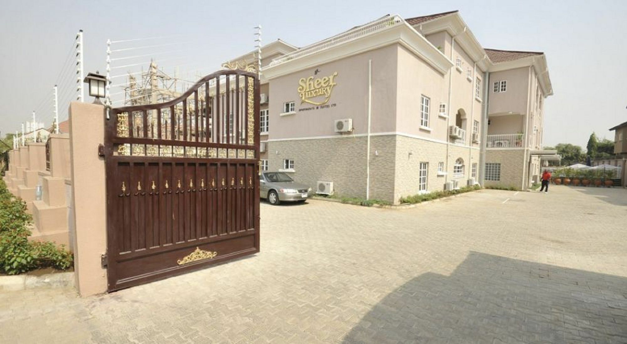 Sheer Luxury Apartments And Suites Abuja Eksteriør billede